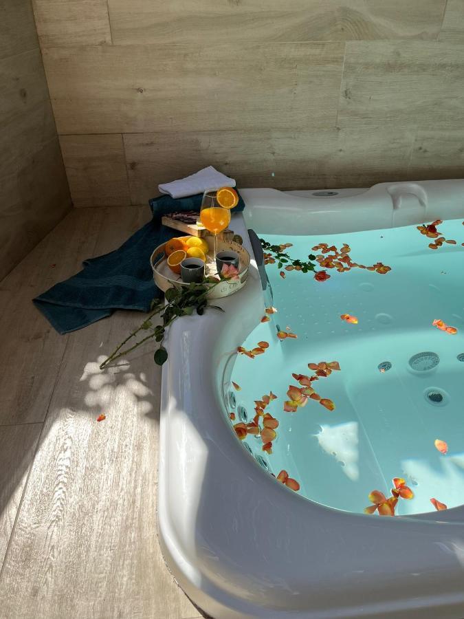 שיבניק Romantic Apartments מראה חיצוני תמונה
