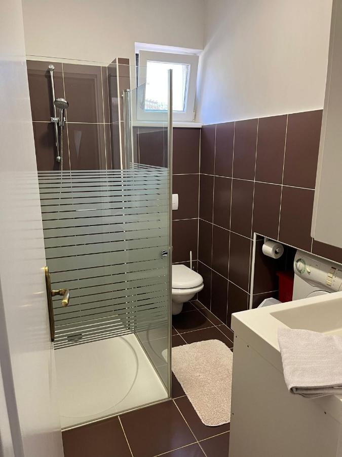 שיבניק Romantic Apartments מראה חיצוני תמונה