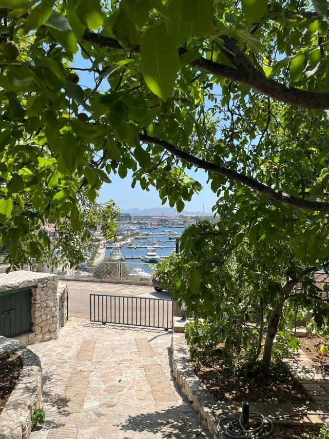 שיבניק Romantic Apartments מראה חיצוני תמונה