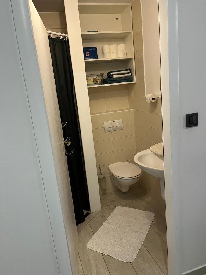 שיבניק Romantic Apartments מראה חיצוני תמונה