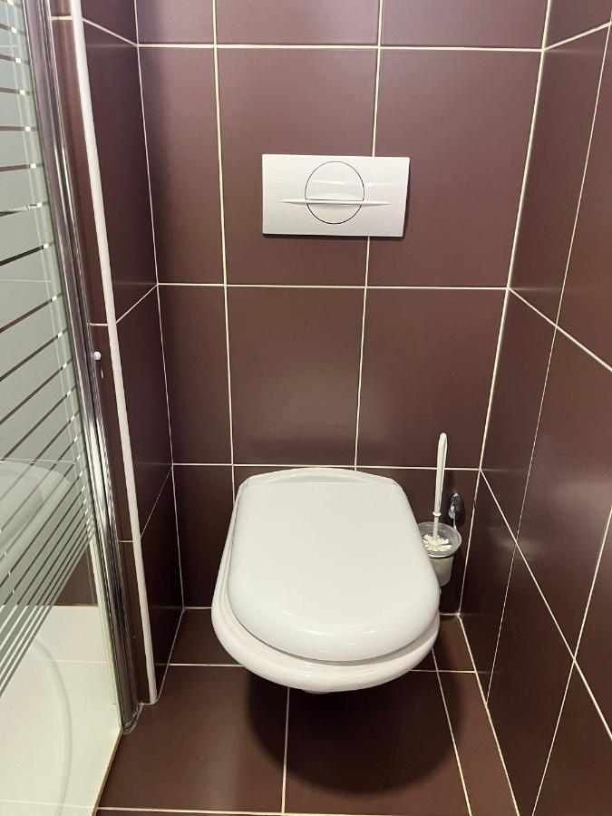 שיבניק Romantic Apartments מראה חיצוני תמונה
