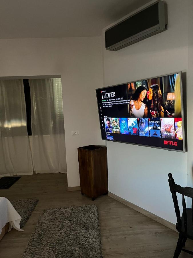 שיבניק Romantic Apartments מראה חיצוני תמונה