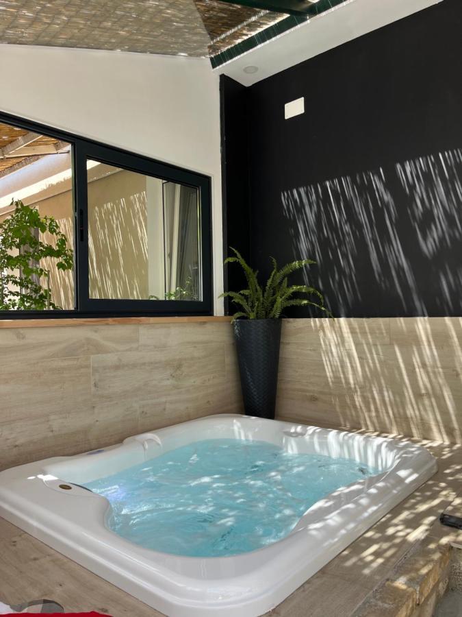 שיבניק Romantic Apartments מראה חיצוני תמונה